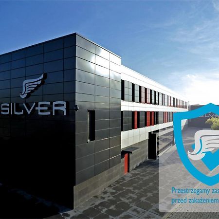 Silver Hotel & Gokart Center Szczecin Bagian luar foto